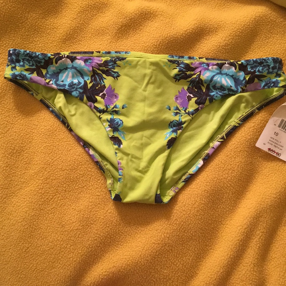 NWT lime green w/ blue&purple flower BIKINI BOTTOM